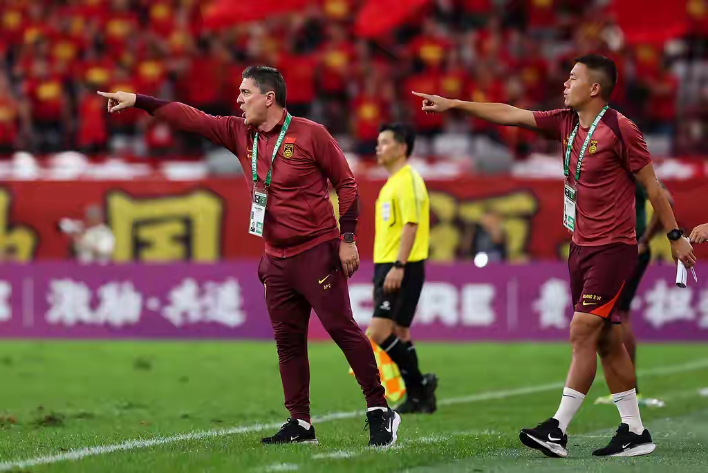 国家队跑动在亚洲球队中 国家队跑动在亚洲球队中