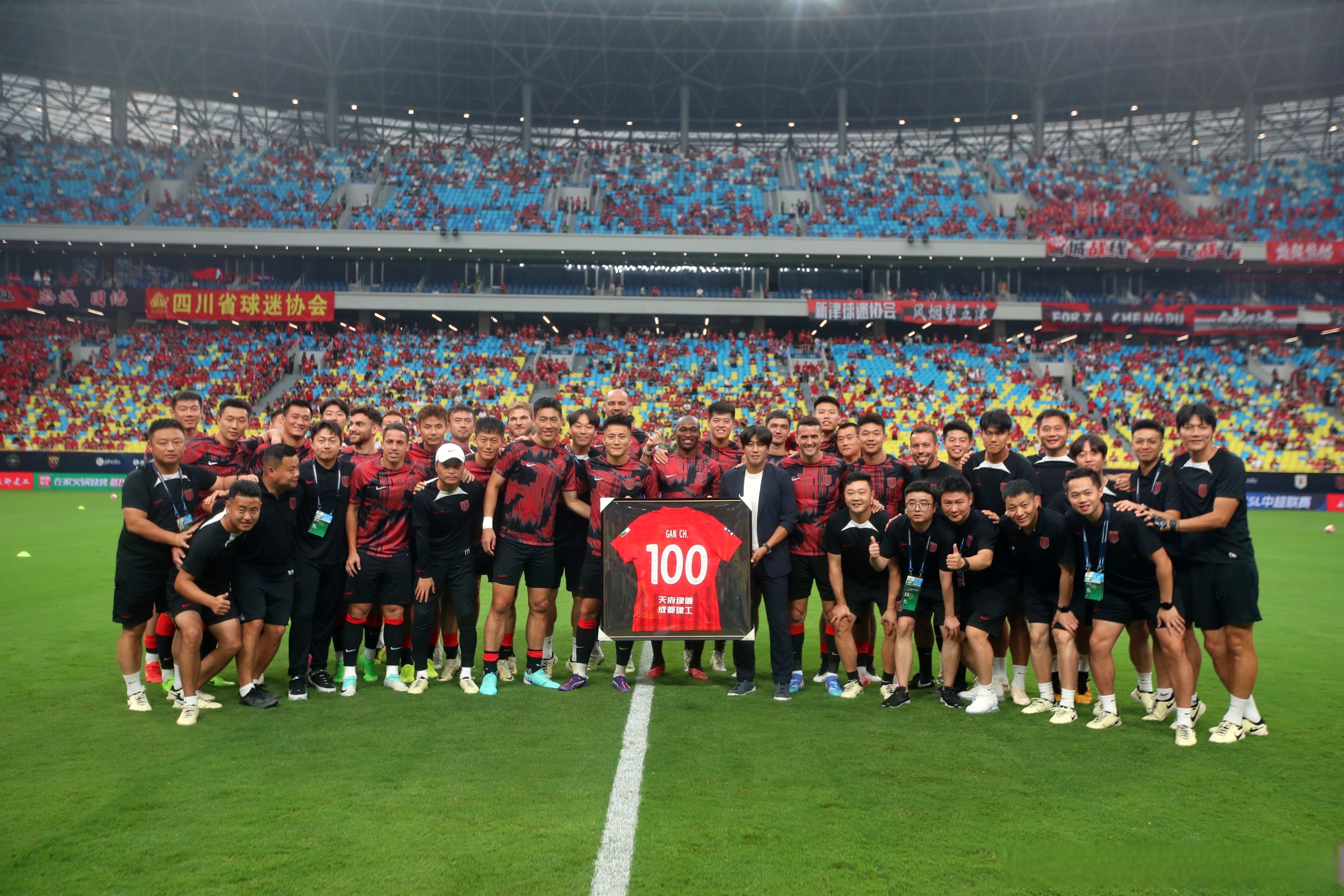 国家队跑动在亚洲球队中 国家队跑动在亚洲球队中