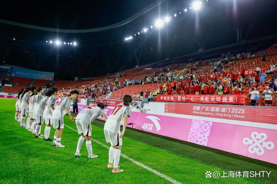 女足队报 女足队报